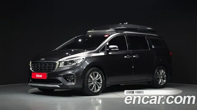 Kia Carnival — экстерьер
