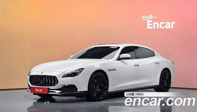 Maserati Quattroporte