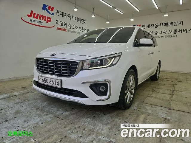 Kia Carnival — экстерьер