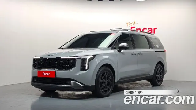 Kia Carnival — экстерьер