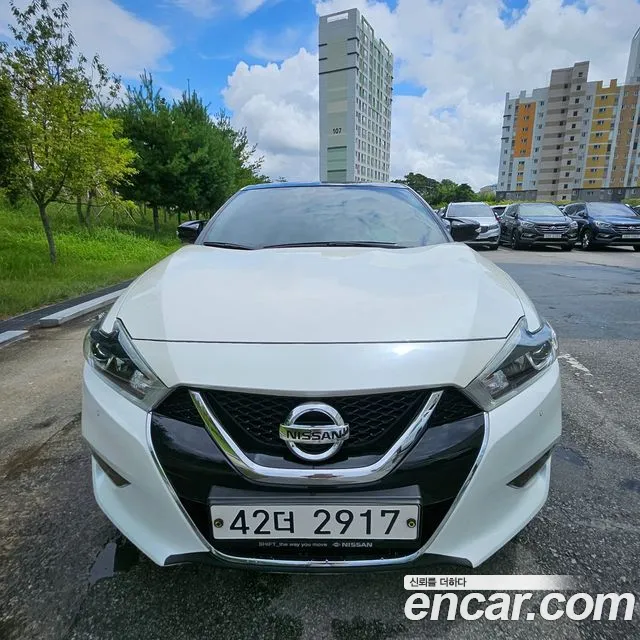 Nissan Maxima — экстерьер