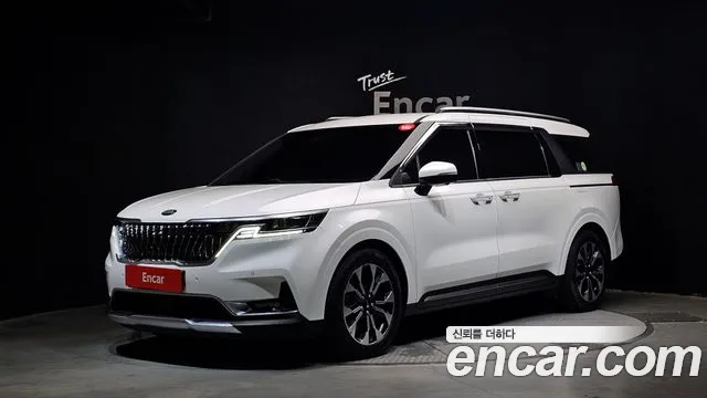 Kia Carnival — экстерьер