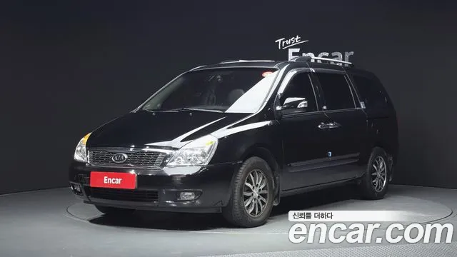 Kia Carnival — экстерьер