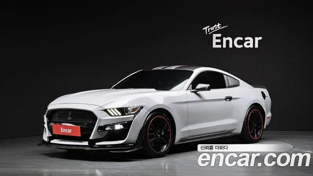 Ford Mustang — экстерьер