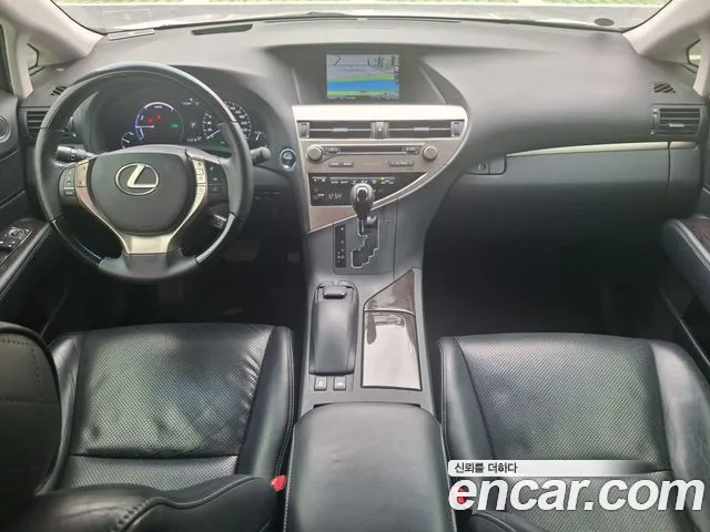 Lexus RX — интерьер