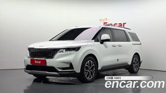 Kia Carnival — экстерьер