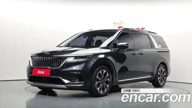 Kia Carnival — экстерьер