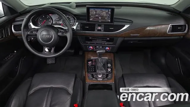 Audi A7 — интерьер