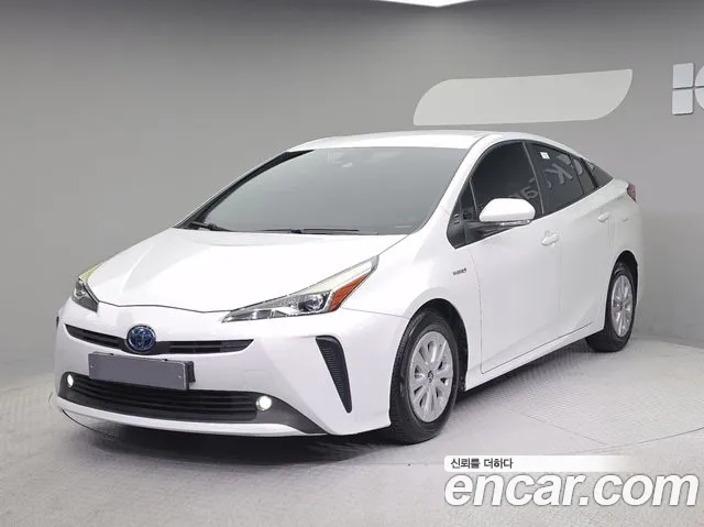 Toyota Prius — экстерьер