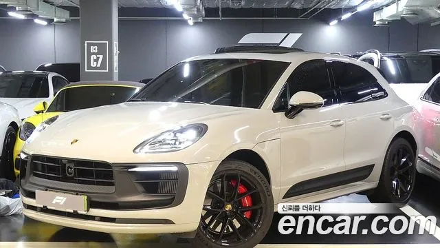 Porsche Macan — экстерьер