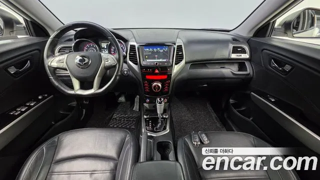 KG Mobility Tivoli — интерьер