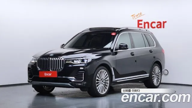 BMW X7 — экстерьер