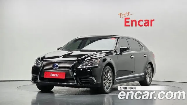 Lexus LS — экстерьер