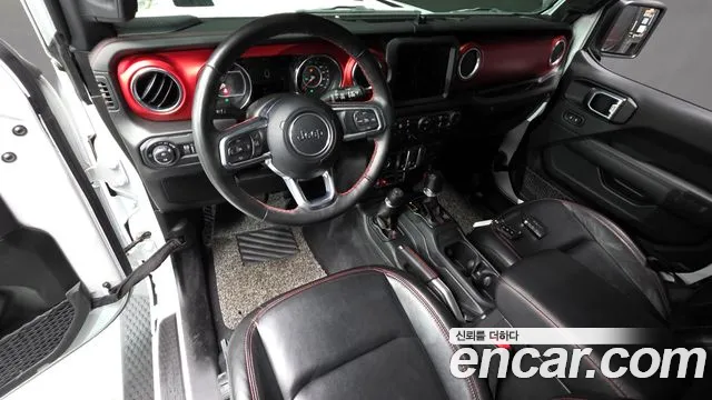 Jeep Wrangler — интерьер