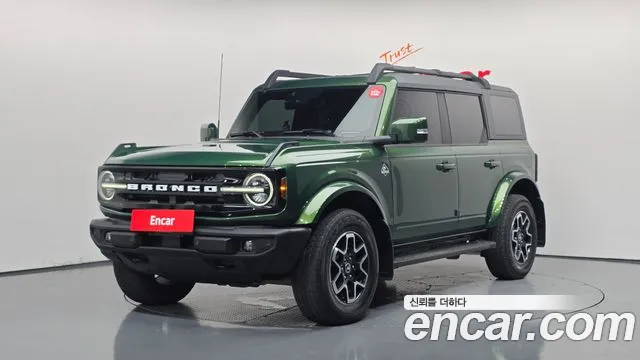 Ford Bronco — экстерьер