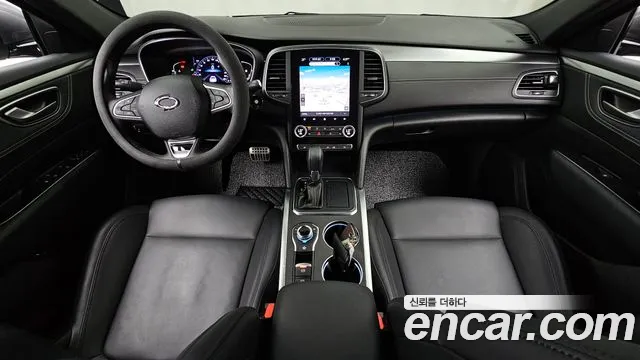 Renault Korea SM6 — интерьер