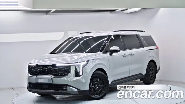 Kia Carnival — экстерьер