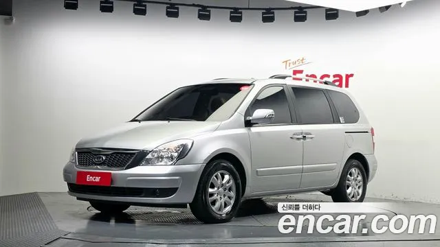 Kia Carnival — экстерьер
