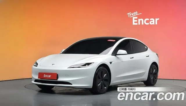 Tesla Model 3 — экстерьер