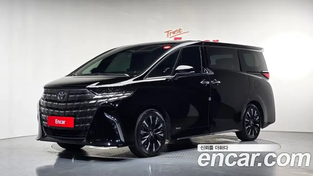 Toyota Alphard — экстерьер