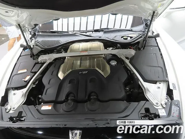 Bentley Flying Spur — интерьер