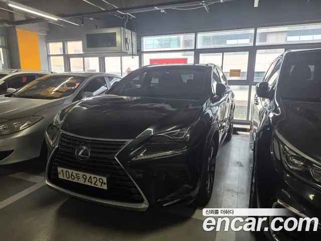 Lexus NX — экстерьер
