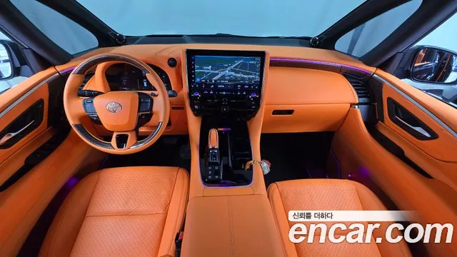 Toyota Alphard — интерьер