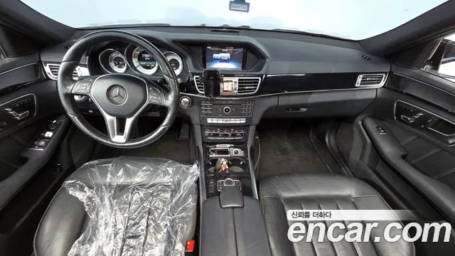Mercedes-Benz E-класс — интерьер