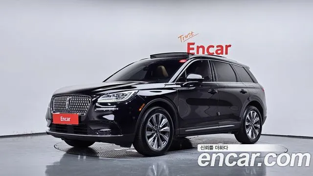 Lincoln Corsair — экстерьер
