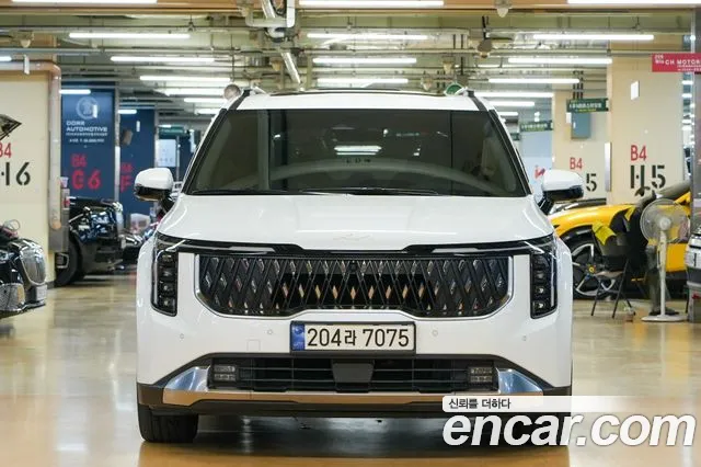 Kia Carnival — экстерьер