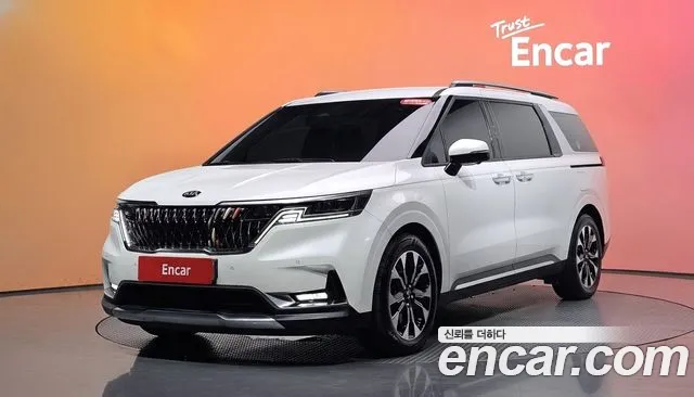 Kia Carnival — экстерьер