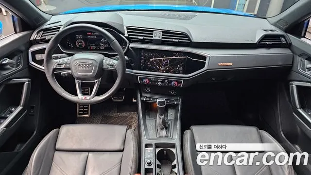 Audi Q3 — интерьер