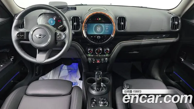 MINI Countryman — интерьер