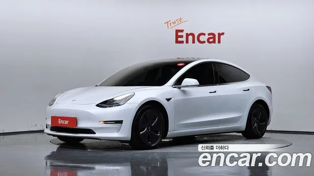 Tesla Model 3 — экстерьер