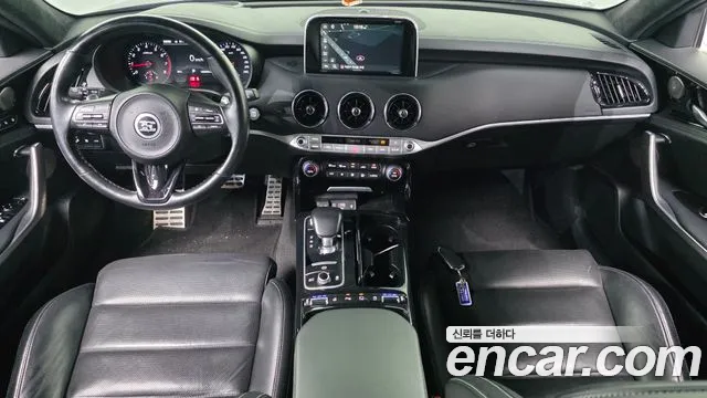 Kia Stinger — интерьер