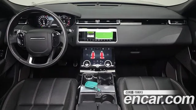 Land Rover Range Rover Velar — интерьер