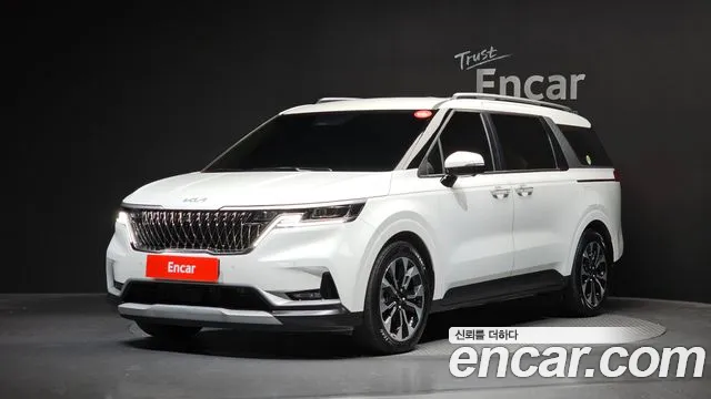 Kia Carnival — экстерьер