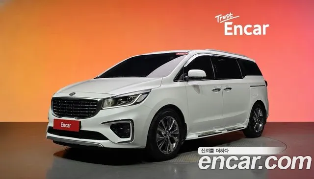 Kia Carnival — экстерьер