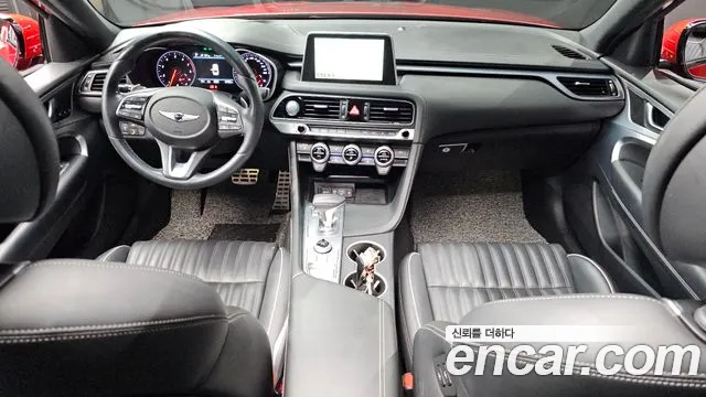 Genesis G70 — интерьер