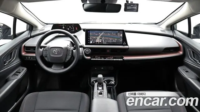 Toyota Prius — интерьер