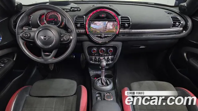 MINI Clubman — интерьер