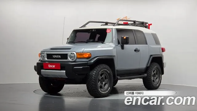 Toyota FJ Cruiser — экстерьер
