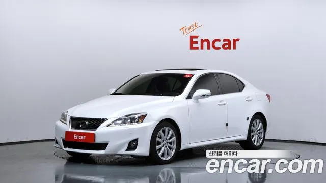 Lexus IS — экстерьер