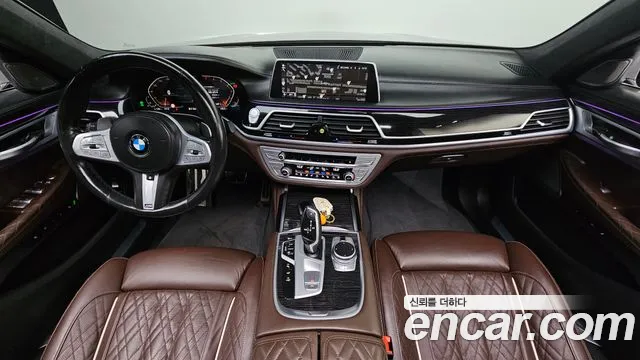 BMW 7 серия — интерьер