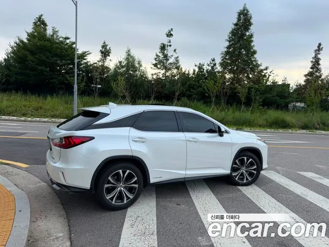 Lexus RX — интерьер
