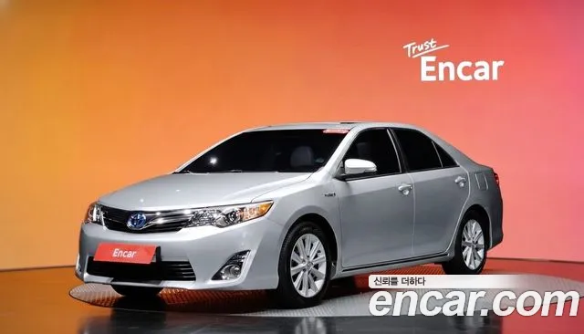 Toyota Camry — экстерьер