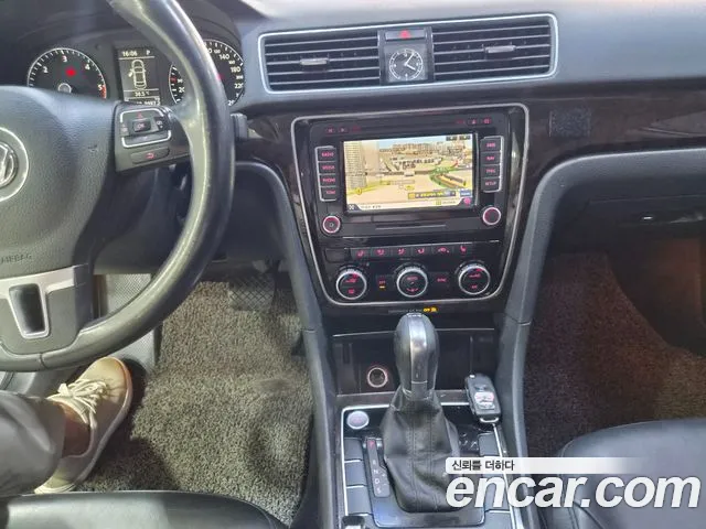 Volkswagen Passat — интерьер