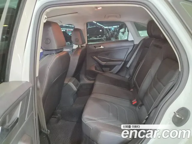 Volkswagen Jetta — интерьер