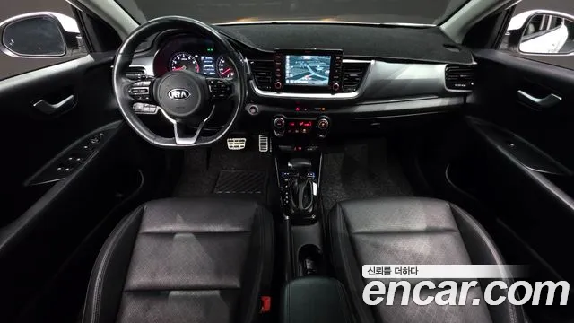 Kia Stonic — интерьер