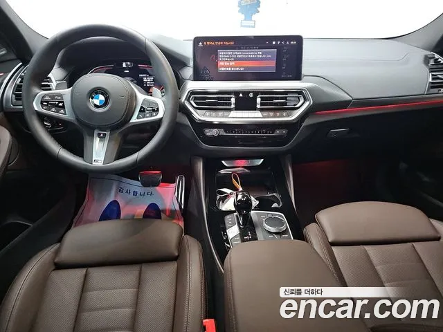 BMW X4 — интерьер